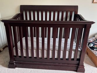 Crib (with mattress) & 2 Dressers - solid wood