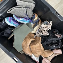 Entire BIN of Women’s Shoes!!! Sizes 6.5 to 8