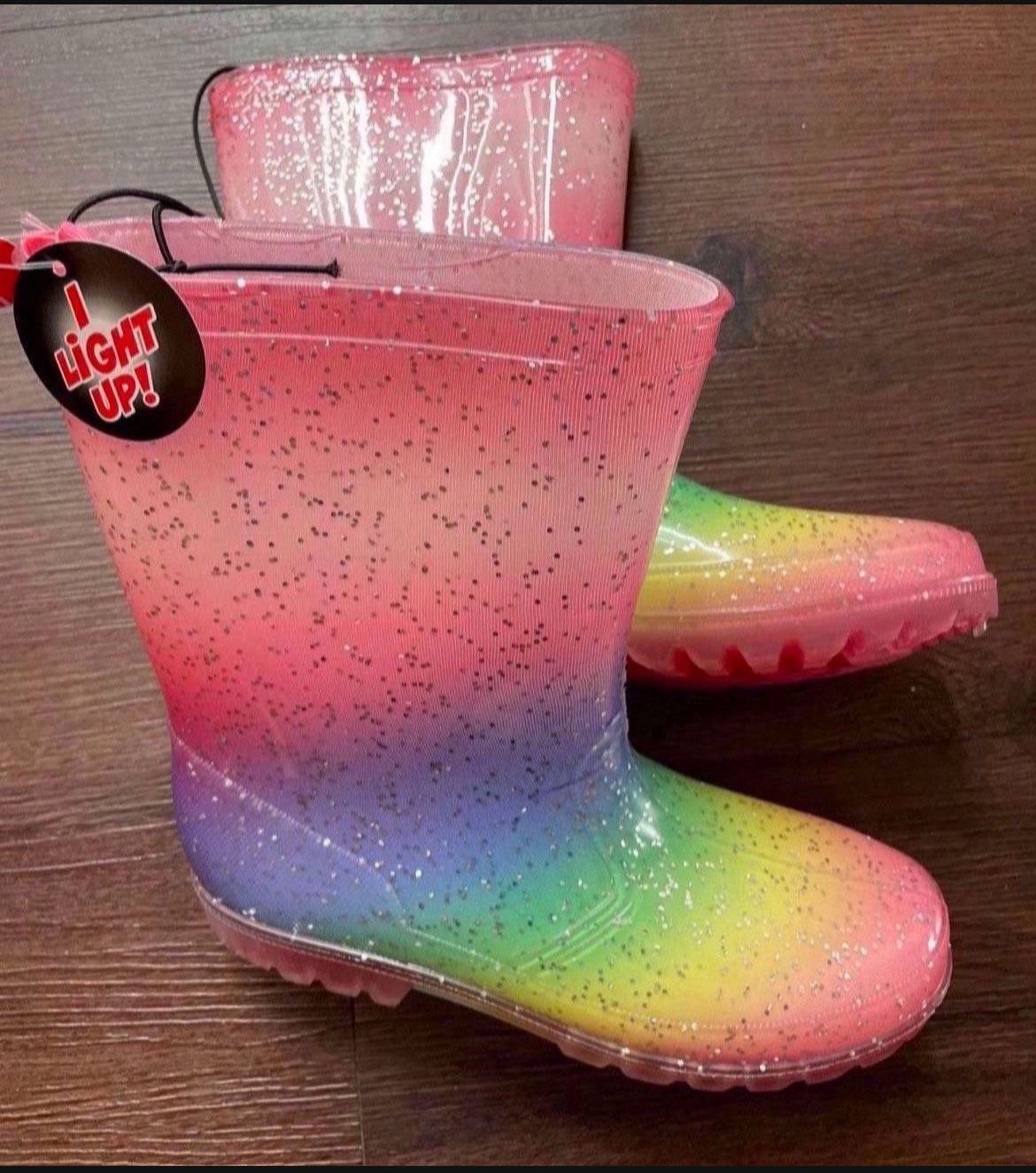 New Lighting Up Girls Rain Boots, Size 2-3
