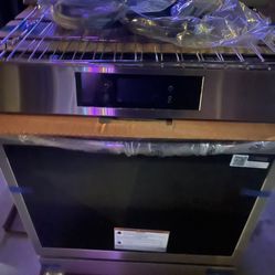 Electric Frigidaire Brand New Stove 