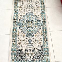 Kelly Clarkson Runner 