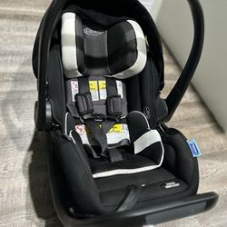 Graco Car Seat With Extra Base