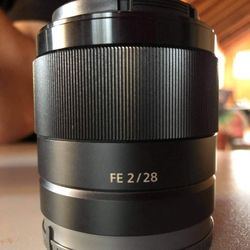 Sony FE 28mm F2