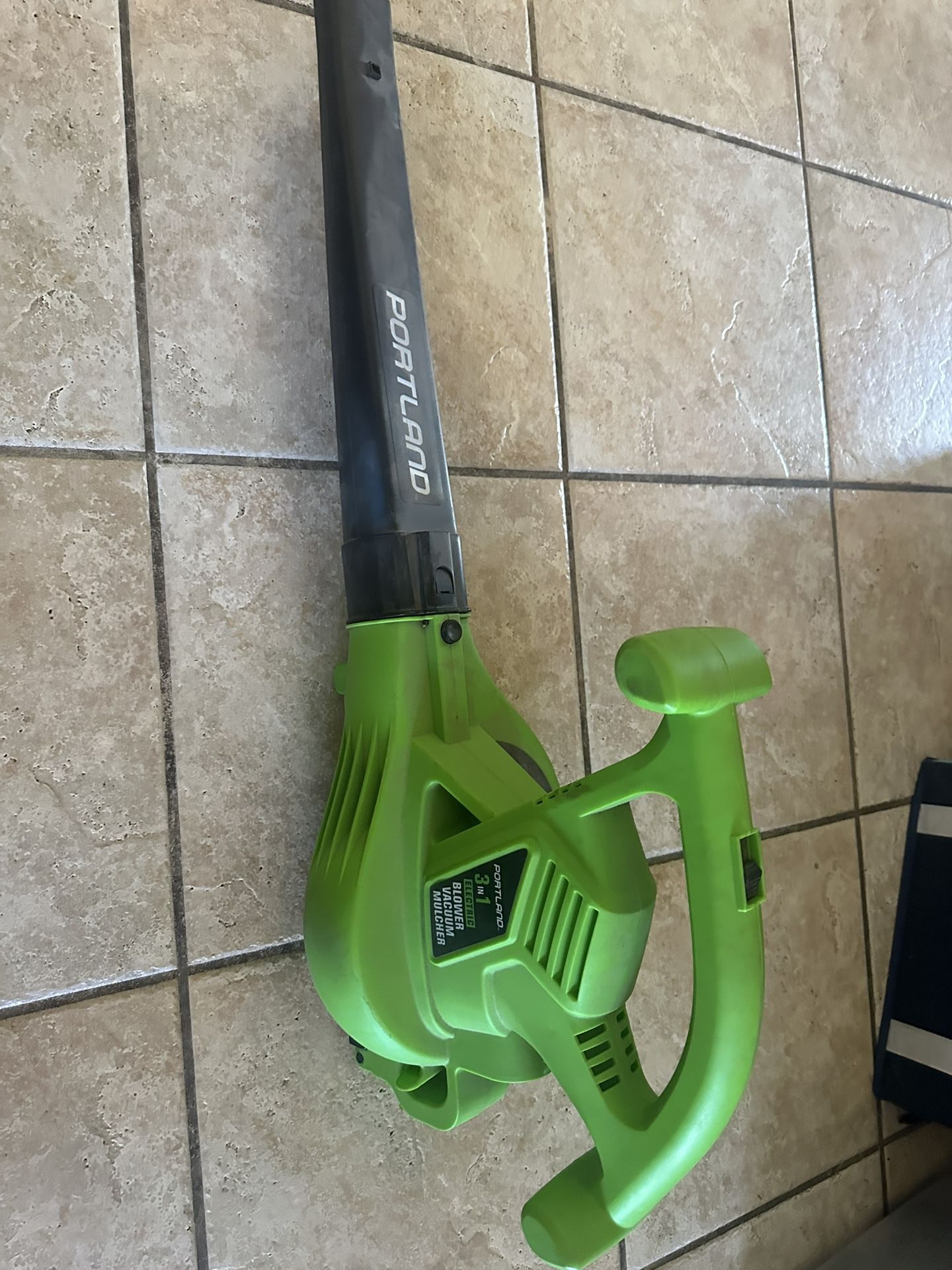 Electric Leaf Blower