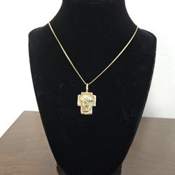 14kt Gold Jesus Head Pendant 