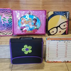 BACK TO SCHOOL NOTEBOOKS &DISNEY PRINCESS ACTIVITY SET