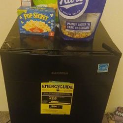 USED  Black Mini FRIDGE