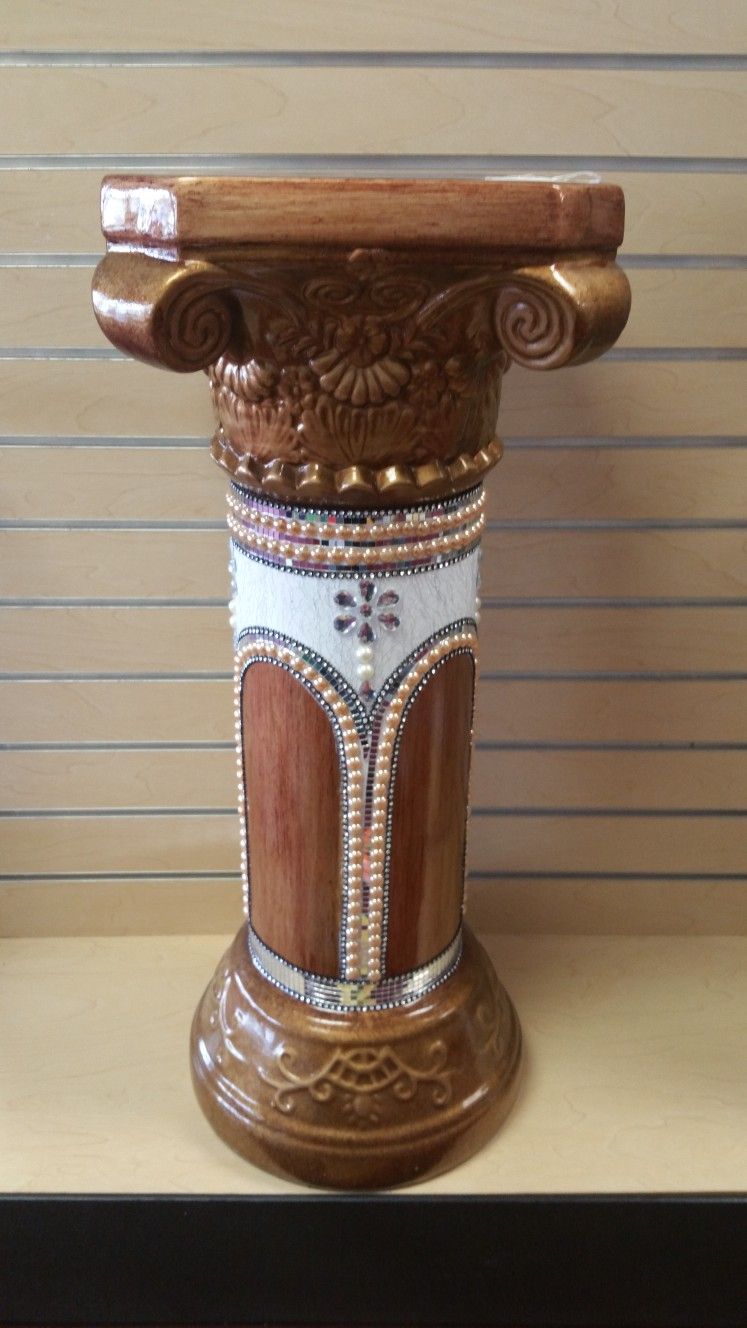 Ceramic Pedestal / Stand ( NEW ) office, House, Home