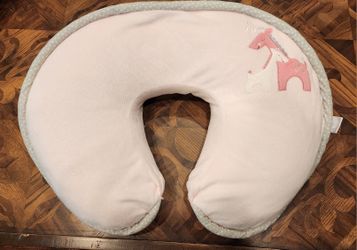 Poppy Pillow With Luxe Pink Giraffe Cover