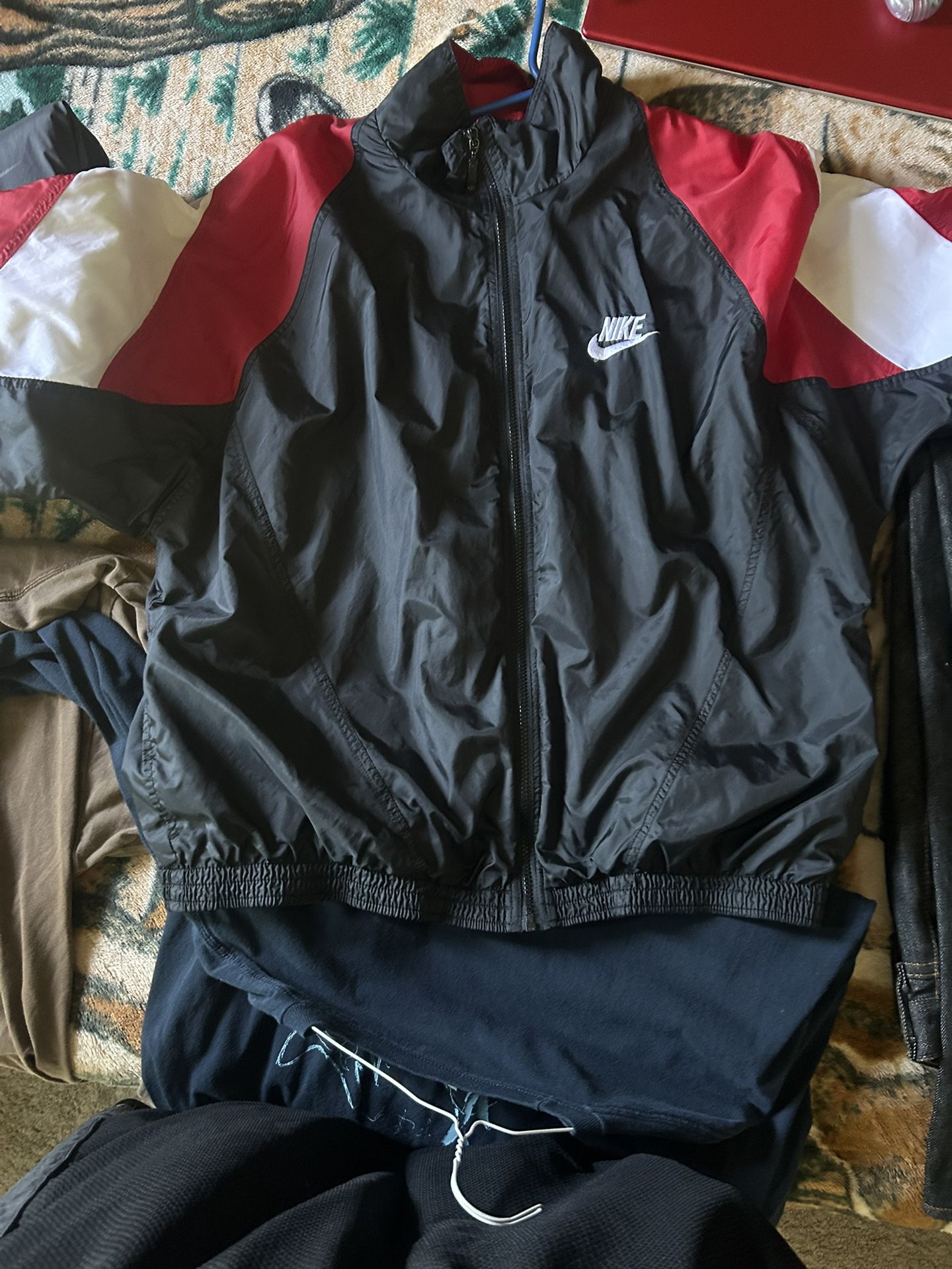 nike windbreaker xl $25