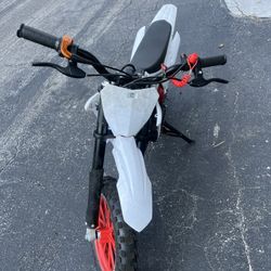 Dirt Bike 