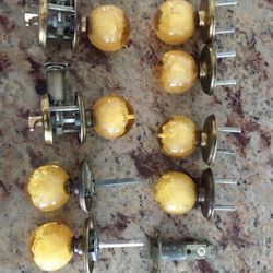 Vintage Rare Ruth Richmond Weiser Door Knob