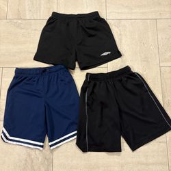 Size M 8/10 Kids Soccer Shorts