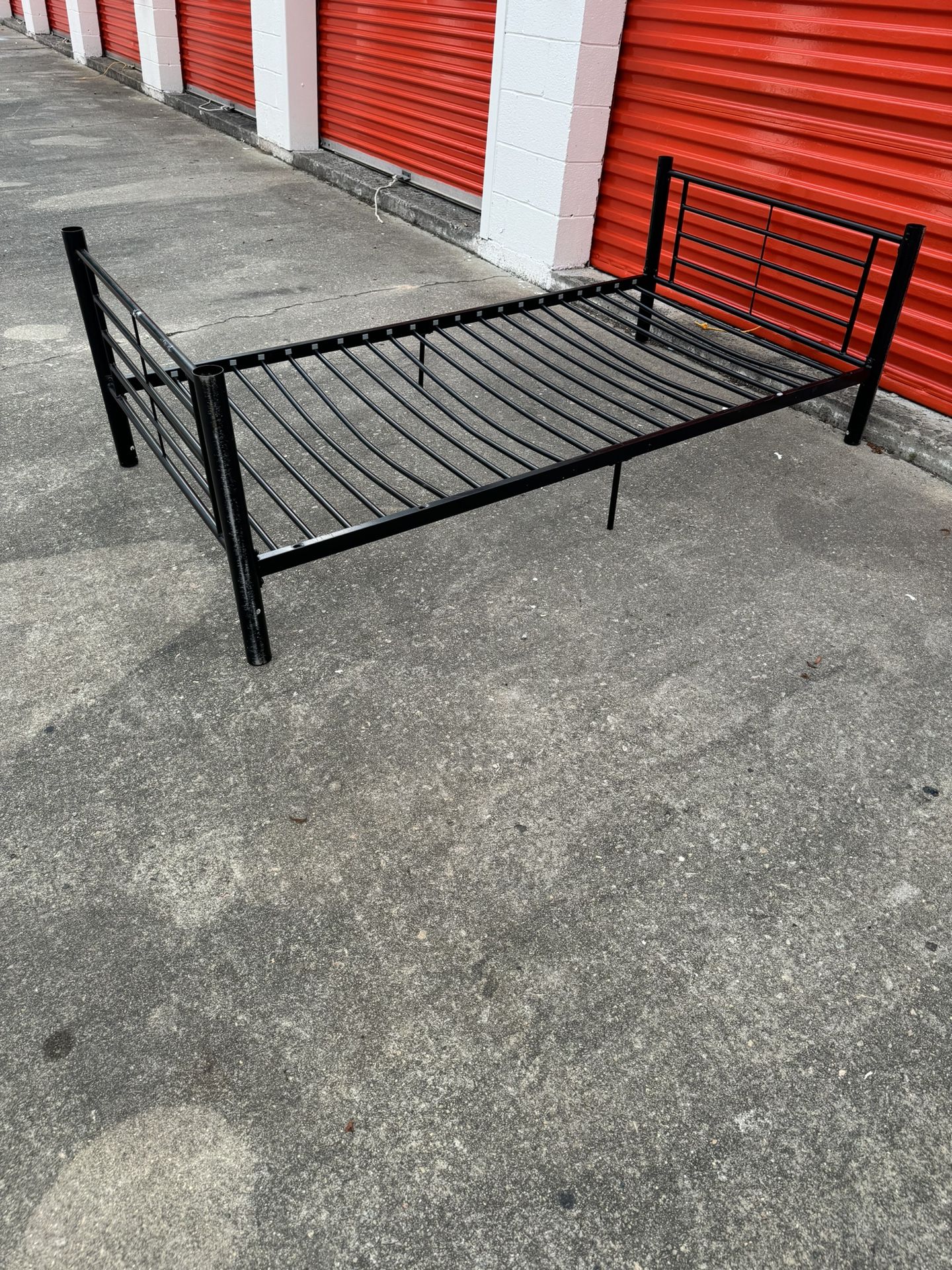 twin bed