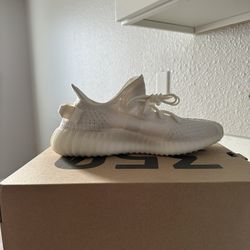 Yeezy Boost 350