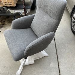 Brand New Mid Century Style Swivel Lounge Chair, Retails For Over $500