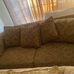 2 VERY NICE BEIGE SOFA
