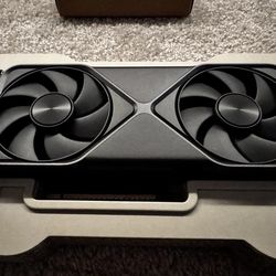 NVIDIA GeForce RTX 5070 Founders Edition 12GB GDDR7 Graphics Card