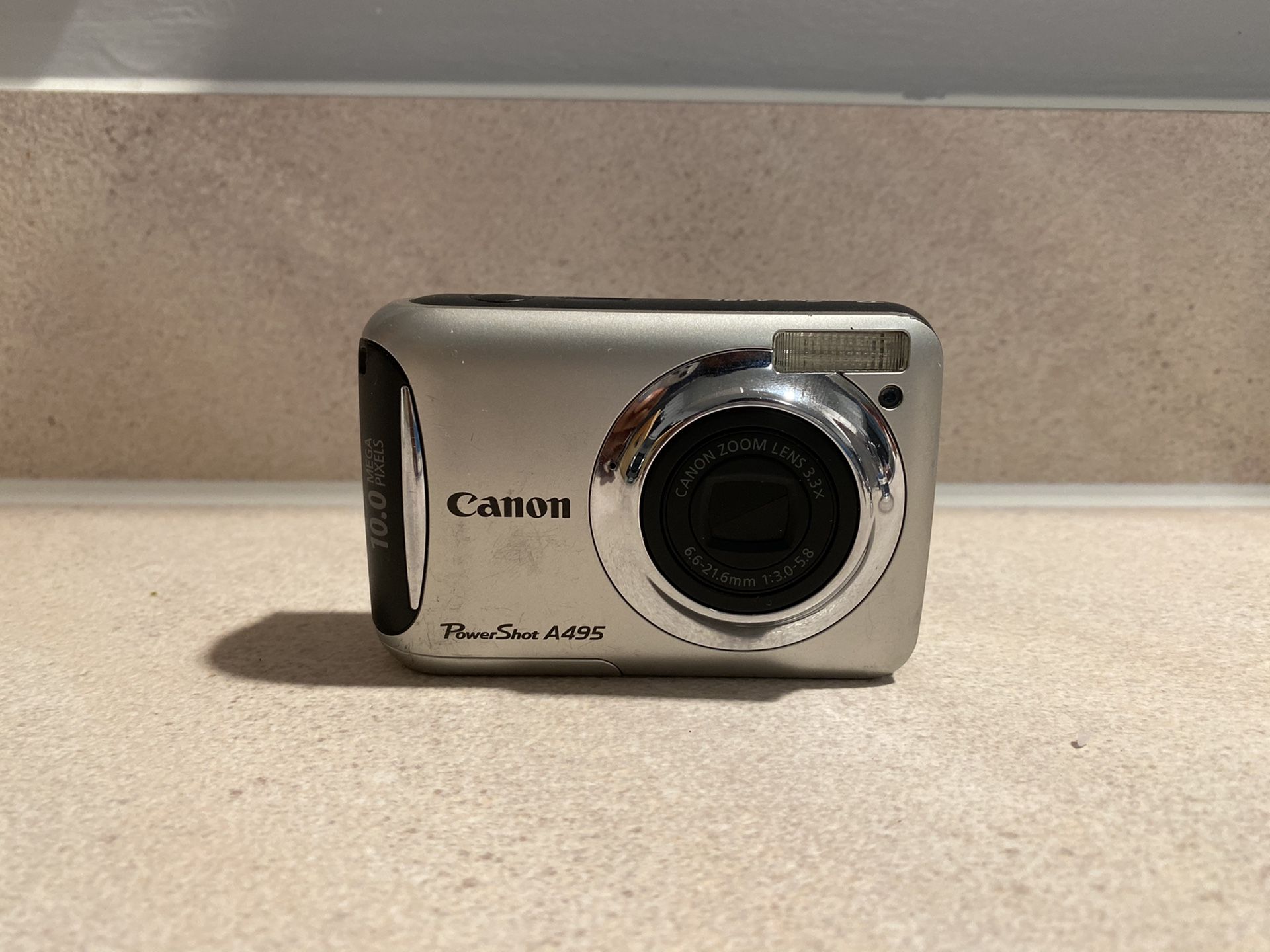 Canon PowerShot A495 - Digital camera