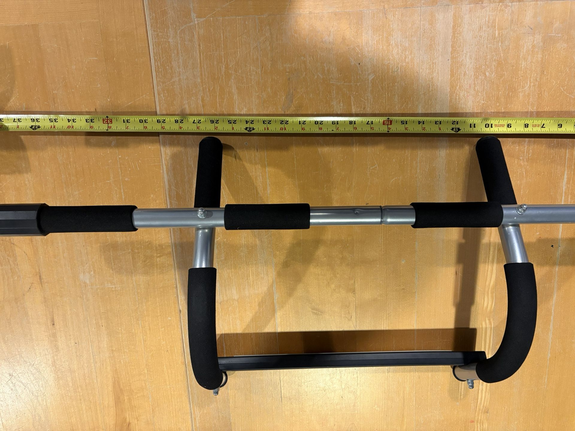 Iron Gym Pull Up Bar