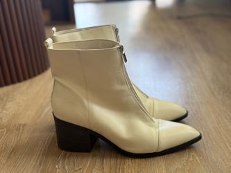 Cream Leather Pointed-Toe Ankle Boots