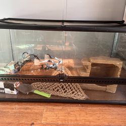40 Gallon Reptile Enclosure - Lamps And Accessories Included
