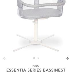 Halo Swivel Bassinet