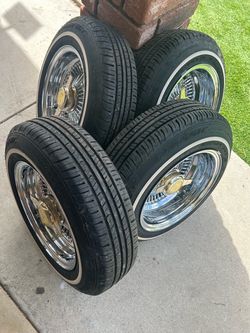 Chrome Wire Wheels with Whitewall Tires – Set of 4
