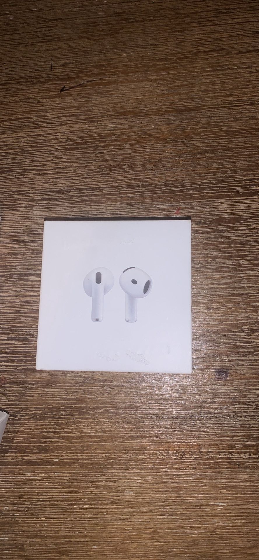 AirPods 4