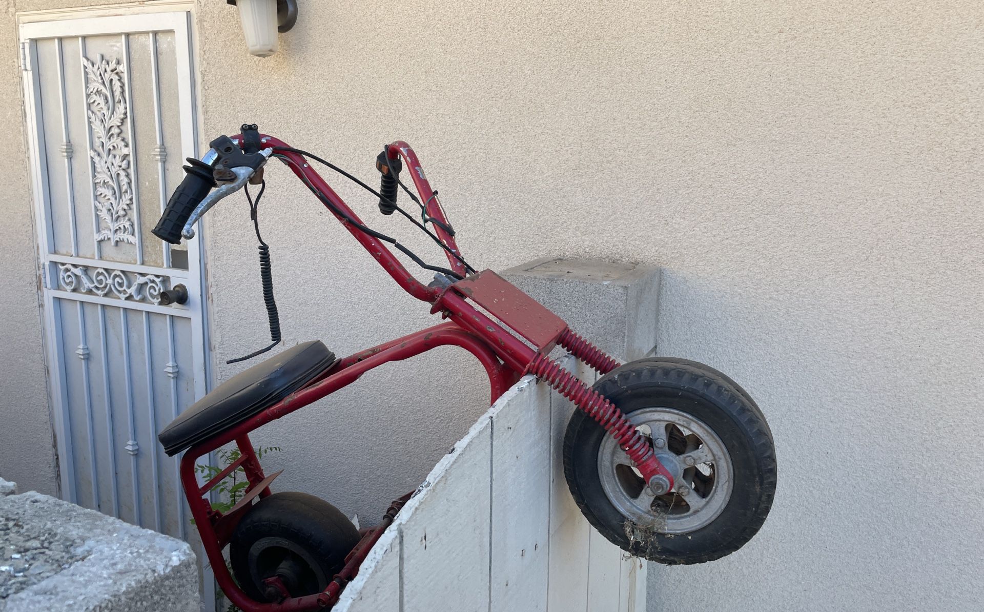 Mini Bike Frame With Tires