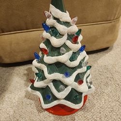 Ceramic Vintage Nostalgic Retro Christmas Tree 10.5” Lights Do Not Work