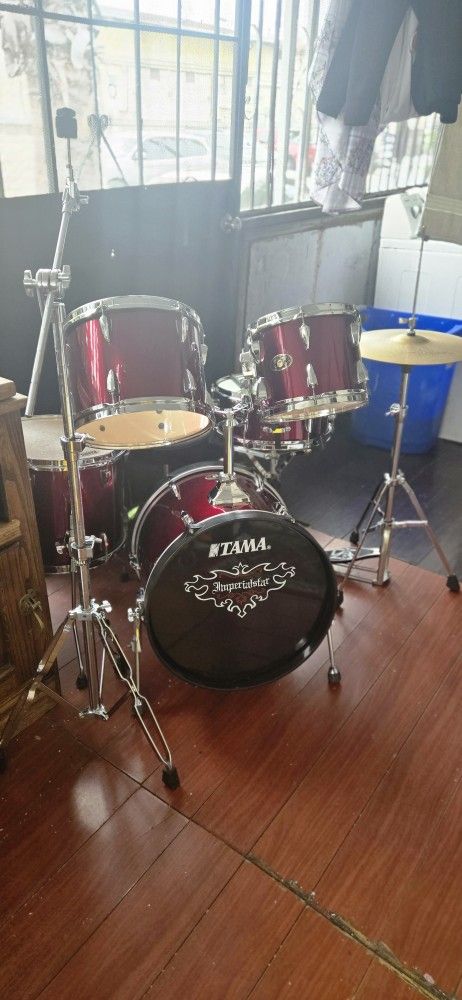 Tama Imperial Star DRUM SET