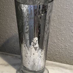 Mirrored Flower Vase 🌹