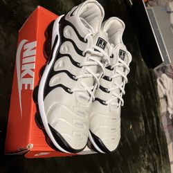 Nike Air Vapormax Plus White Size 11