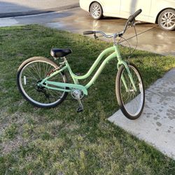 Huffy Cruiser - 27” Womans - 