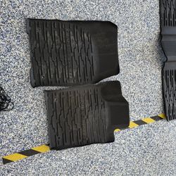 Jeep Grand Cherokee Floor Mats ( Rubber)