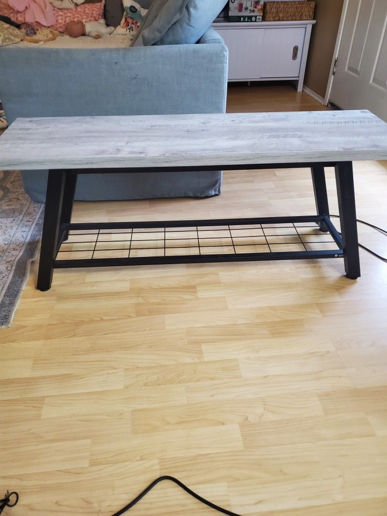 Entryway Shoe Bench