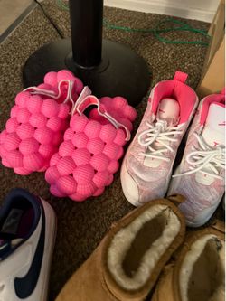 Girls shoes