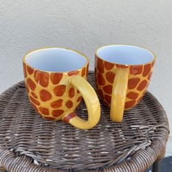 2 Giraffe Animal Mugs World Market Animal