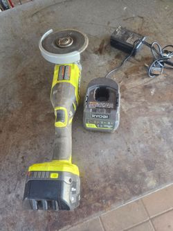 Cordless angle grinder