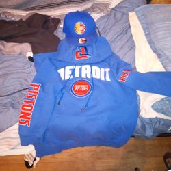 Detroit pistons Hoodie And Hat 