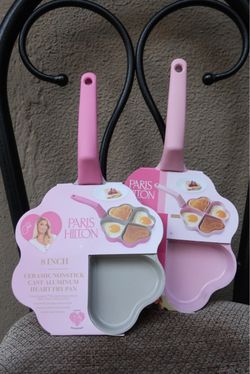 Viral Paris Hilton 8-Inch Ceramic Nonstick Heart Fry Pan
