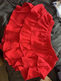 Red skirt short