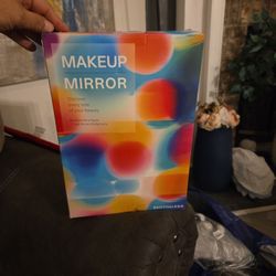 LED MAKEUP MIRROR/New In Box/3 Light Settings/15 OBO