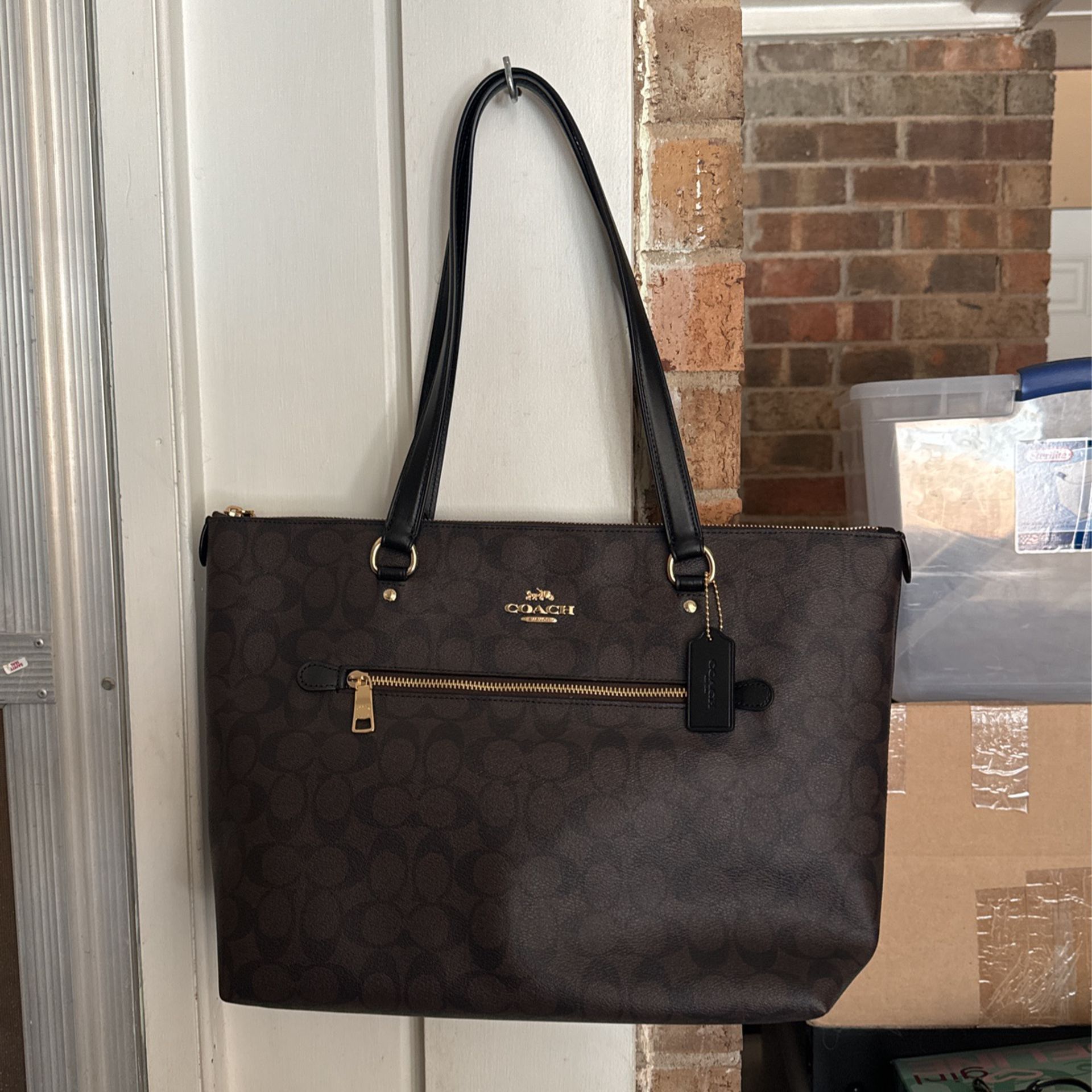 New Coach Large Tote Purse