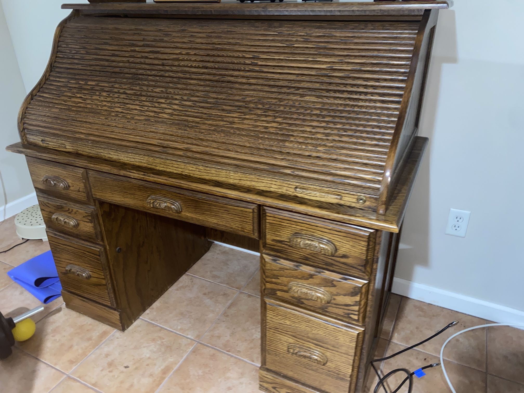 Vintage Roll top Desk And Chair