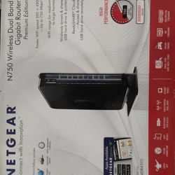 Netgear N750 WiFi Router