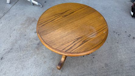 Vintage Round Oak Wood Side Table $20 pick up only bonanza and lamb