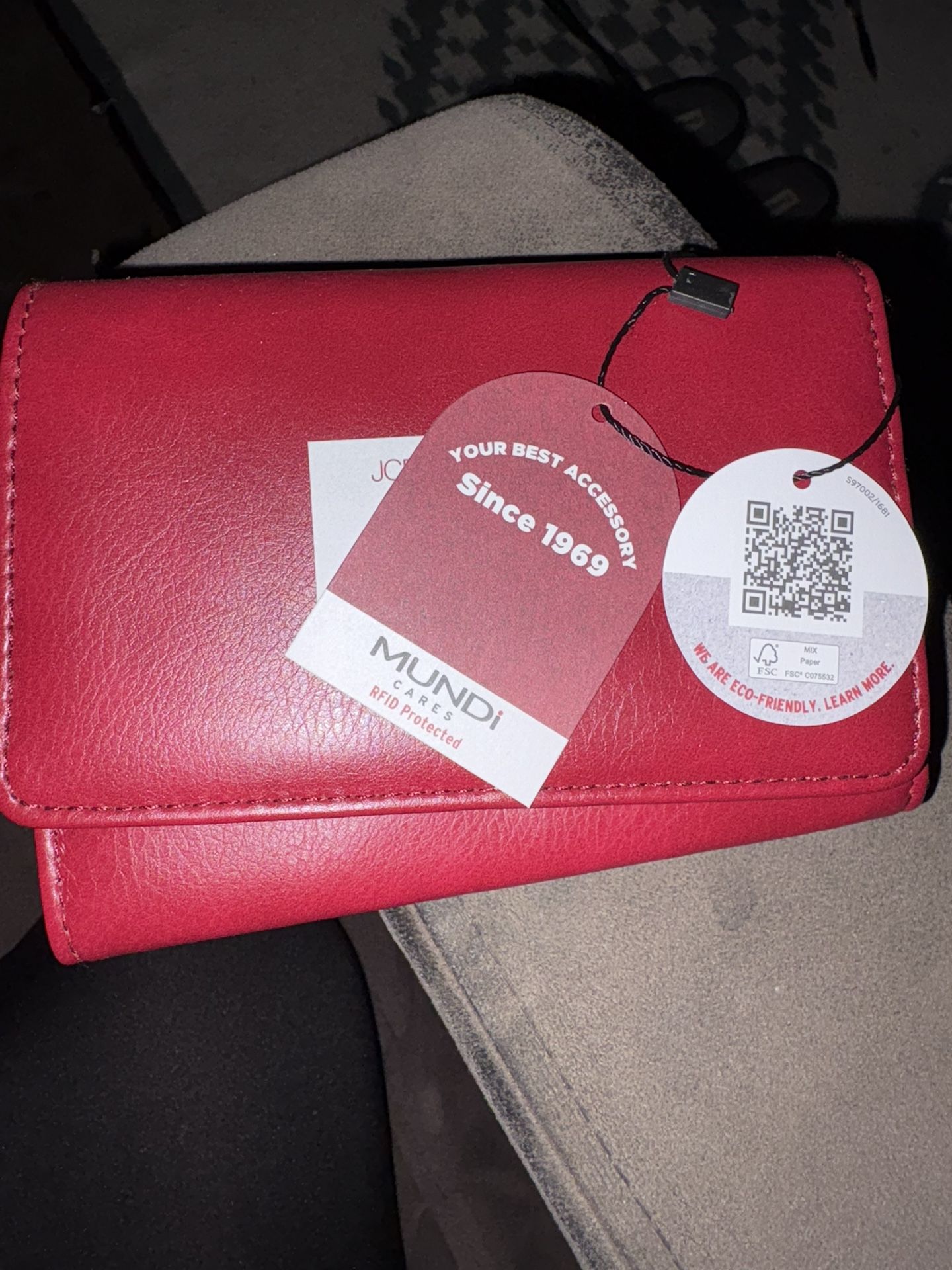 Mundi RFID Protected Women’s Wallet 