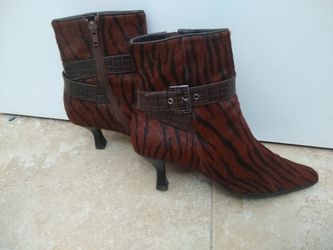 Van Eli shoes boots size 7